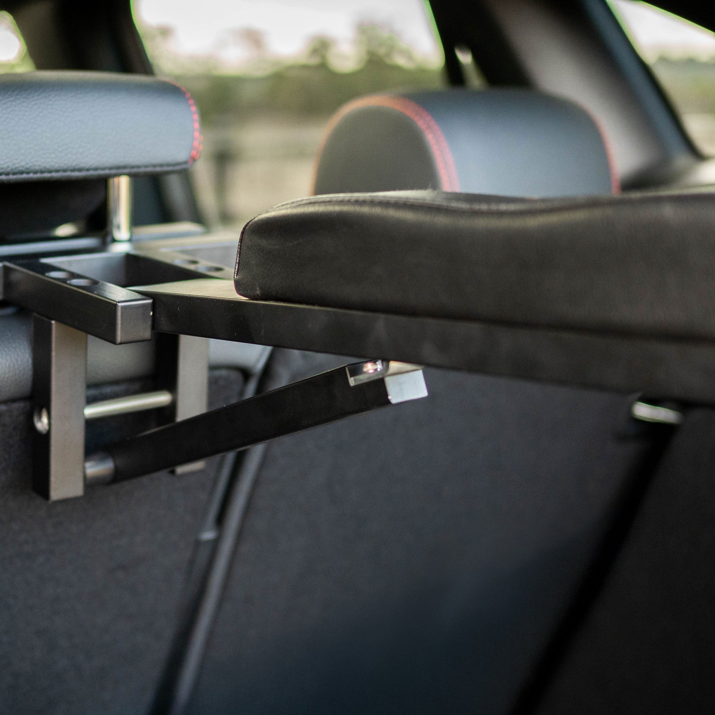 Car saddle caddy - Lumiere Equestrian