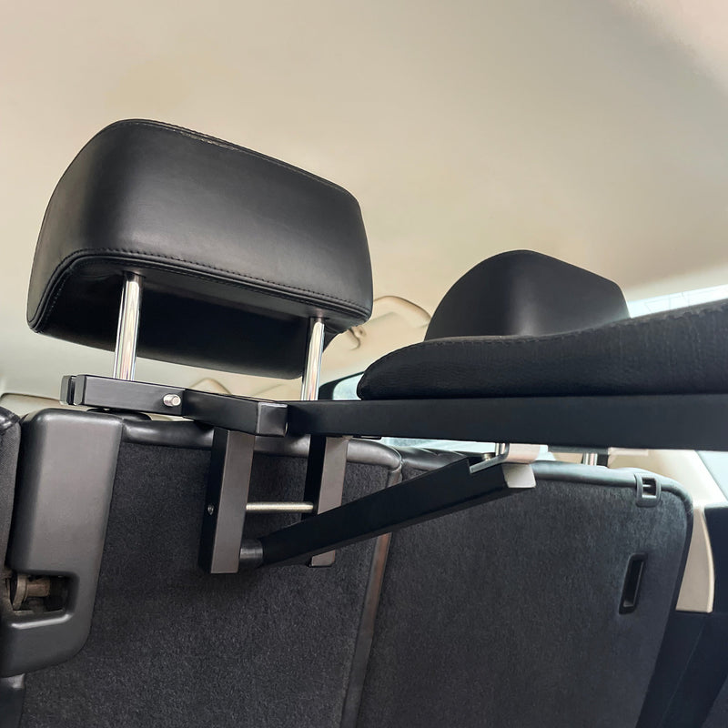 Car saddle caddy