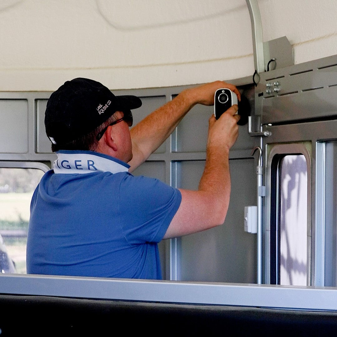 Equine Eye Vision - magnetic mount - Lumiere Equestrian