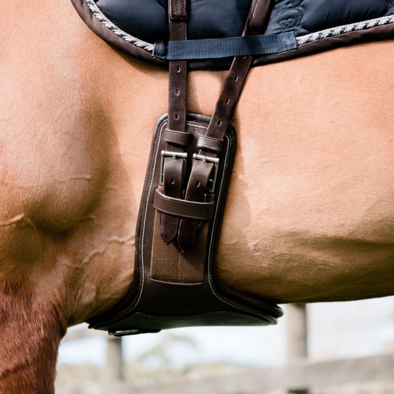 Short stud girth - Lumiere Equestrian