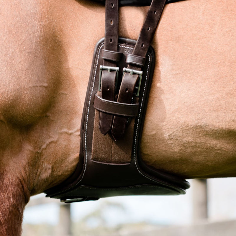 Short stud girth - Lumiere Equestrian