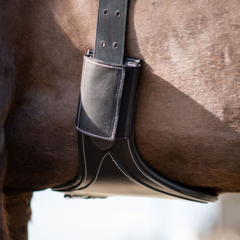 Adjustable stud girth - Lumiere Equestrian